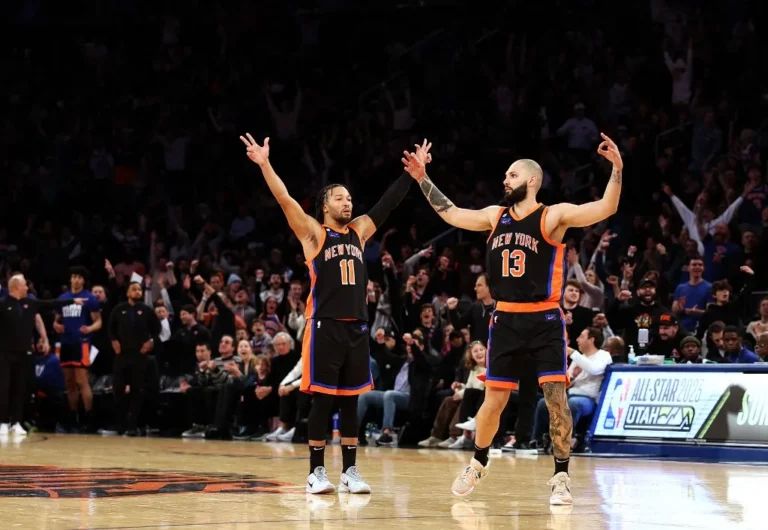Resumen NBA: Knicks y Raptors logran sendas victorias viniendo de atrás