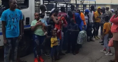 Minibús con 27 haitianos logró pasar 13 puestos militares