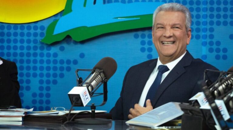 Macarrulla afirma no aspira a retomar cargos públicos ni a posición electiva