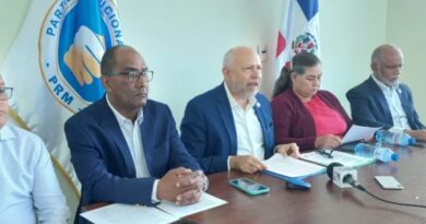Acusan al alcalde Manuel Jiménez de sabotear campaña de crecimiento del PRM