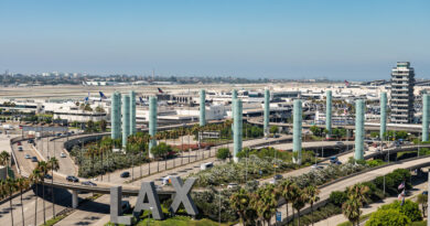 Un apagón retrasa actividad en Aeropuerto Internacional de Los Ángeles