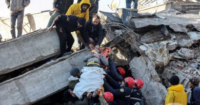 Aumentan a más 11.100 muertos por terremotos en Turquía y Siria