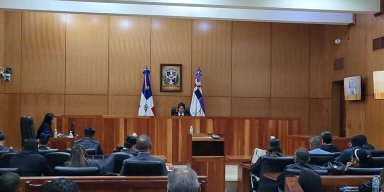 Se reanuda la preliminar Coral tras retraso de una semana