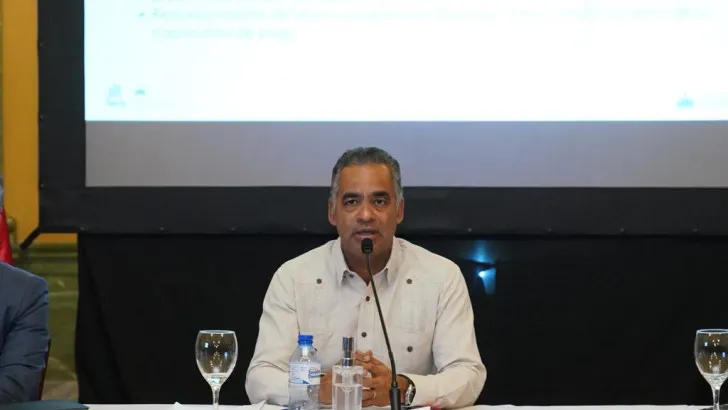 Gobierno alienta al sector financiero priorizar financiamientos de proyectos del Plan de Viviendas Familia Feliz