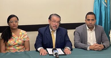 Alianza País aboga por aumento salarial de al menos 35% en RD