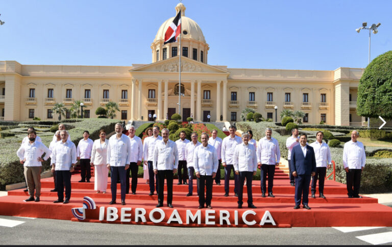 Concluye Cumbre Iberoamericana; acuerdan dar prioridad a pacificar Haití 