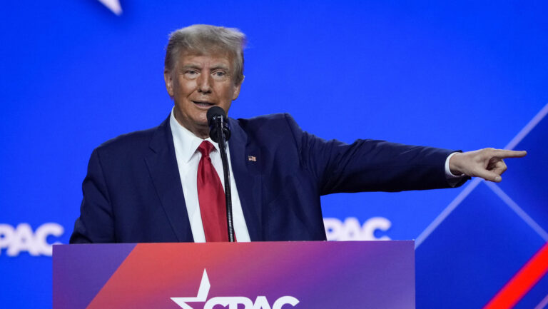 Donald Trump: Conflicto entre Rusia y Ucrania «debe parar ya»