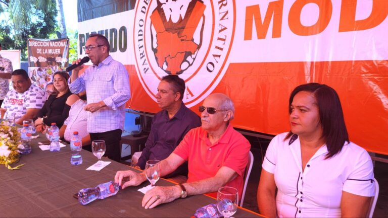 El Partido MODA juramenta centenares de personas en el Distrito Municipal de Amina provincia Valverde