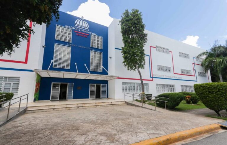 Federaciones incurren en faltas, según informe técnico del Miderec