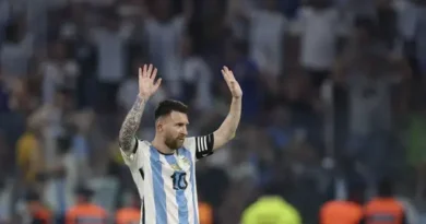 Lionel Messi supera los 100 goles en su carrera con Argentina