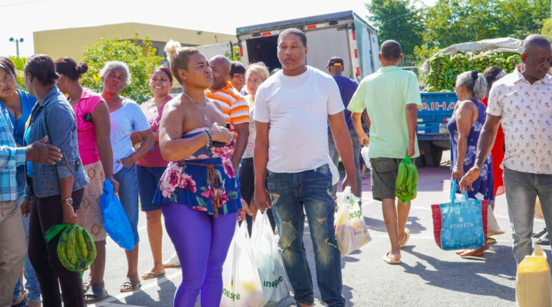 Residentes de San Luis satisfechos por apertura mercado de Inespre