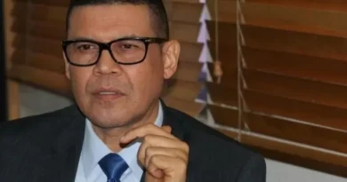 Ricardo Nieves advierte al gobierno: «A Ramón Tolentino no lo puede picar ni una hormiga»