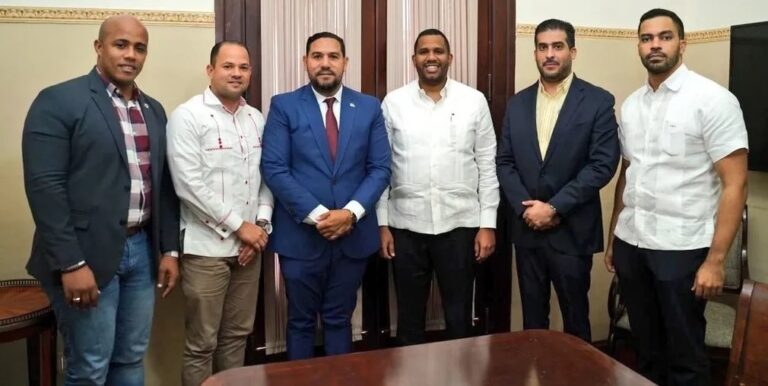 Dicen hay más 60 mil expedientes inmobiliarios paralizados BN-CEA