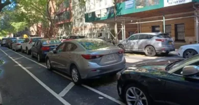 Propone estacionar vehículos en vecindarios NYC solo a residentes