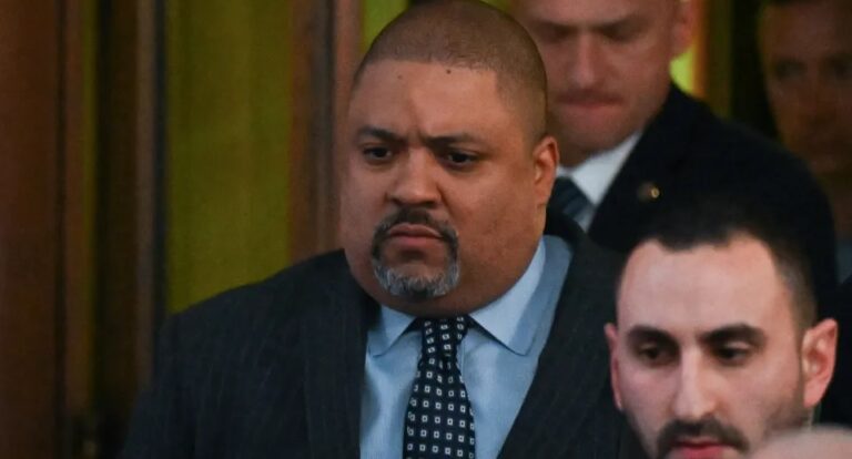 NY: Fiscal recibe amenazas muerte tras acusación contra Trump