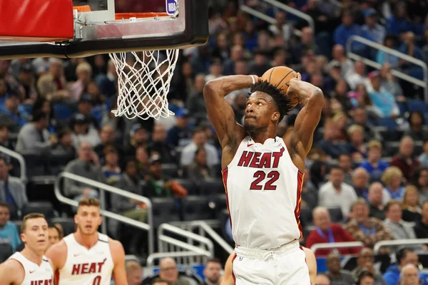 Jimmy Butler acaba con los sueños de anillo de los Bucks