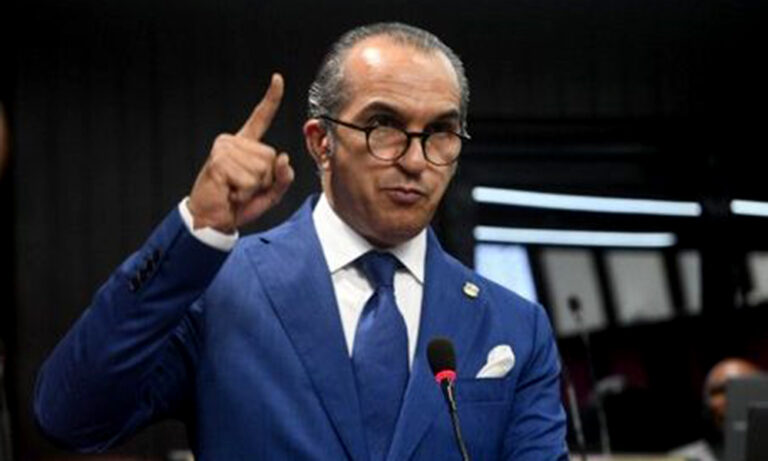 El MP inicia una investigación a diputado Moya