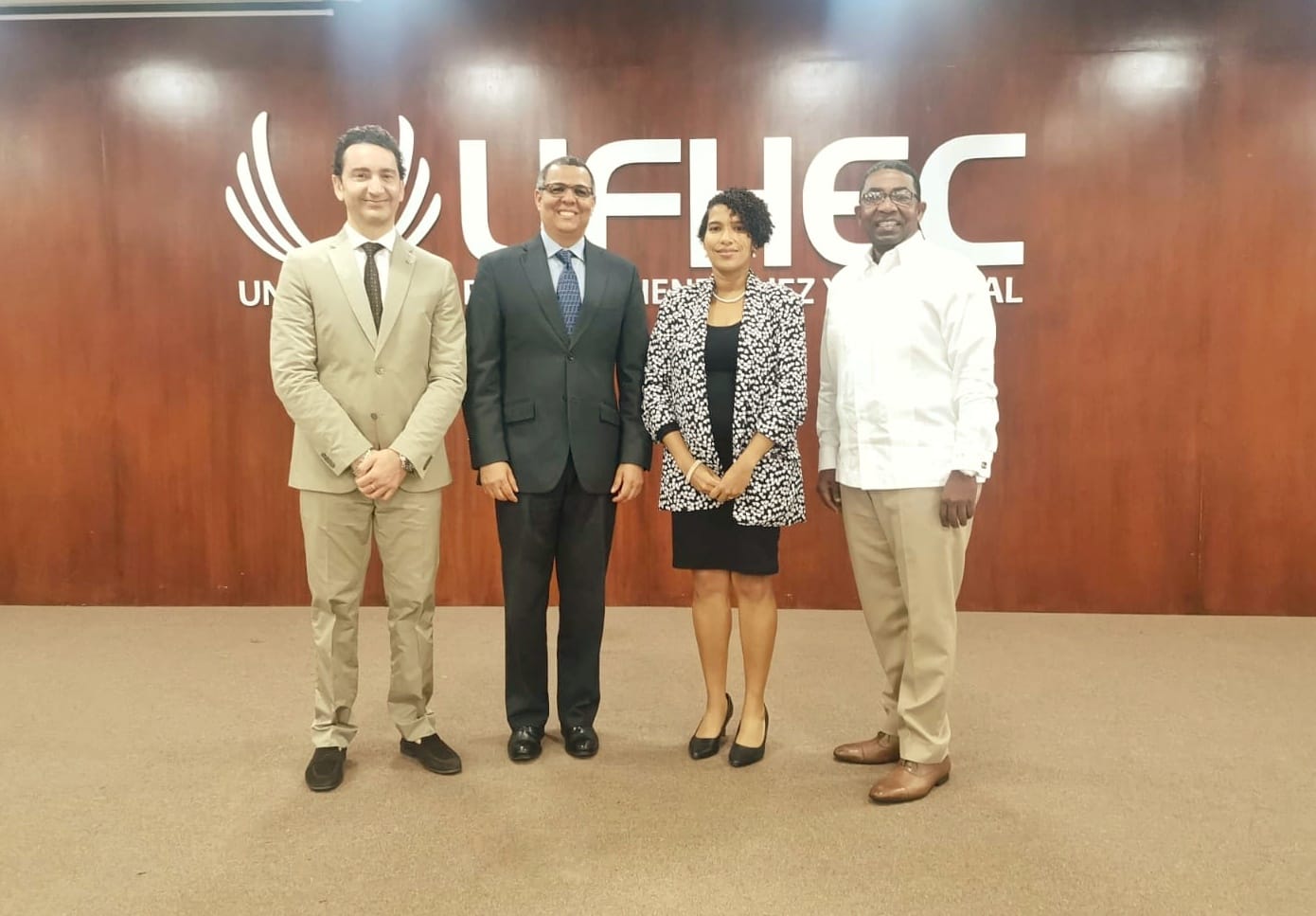 UFHEC presenta soluciones digitales e innovación social para la ciudad