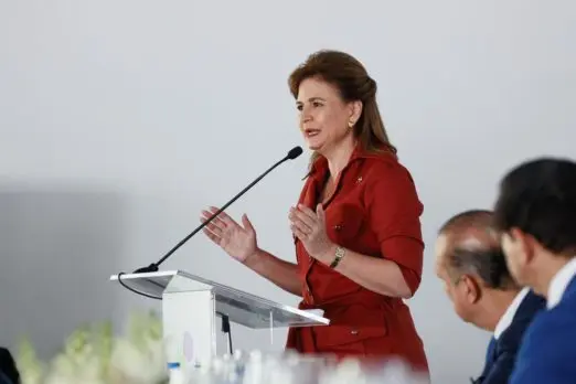 Vicepresidenta se reúne con ONE; pagarán en mayo