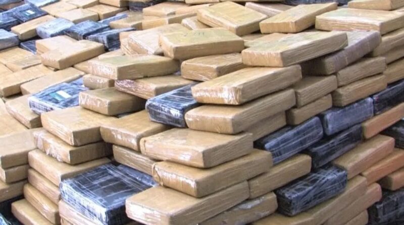 Más de 1,200 kilos de cocaína decomisada y cinco capturados en Panamá