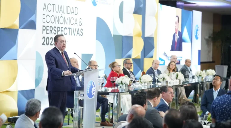 Albizu anuncia este mes inflación se colocaría en el rango meta de 4%
