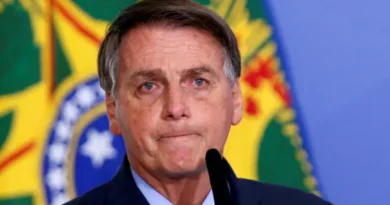 Casa de Bolsonaro es allanada por policías