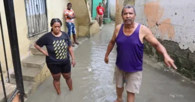 Decenas casas fueron inundadas por cañadas; familias pierden todo