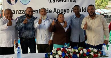 El Pre candidato a alcalde del PRM en el DM de AGUAS SANTA DEL YUNA recibe respaldo de altos dirigentes que declinan de la pre candidatura