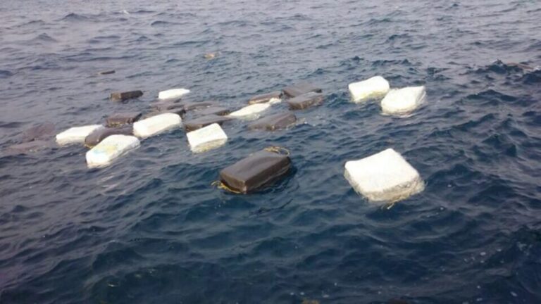 Decomisan más de 100 kilos de cocaína en una playa de Puerto Rico