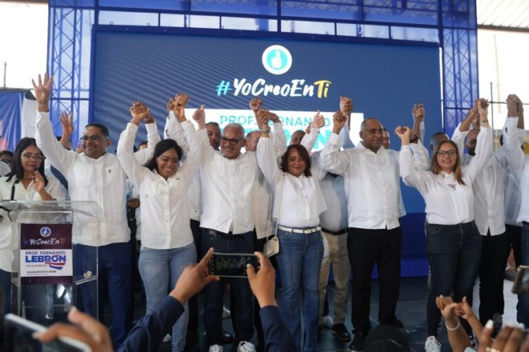 Lebrón lanza precandidatura a la alcaldía municipio Los Alcarrizos