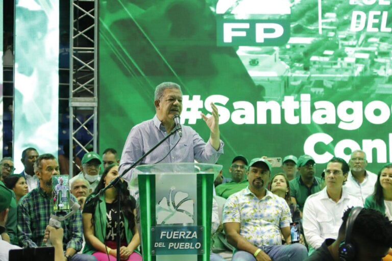 Leonel Fernández estará este sábado en Mao y Santiago, y mañana domingo en San Cristóbal