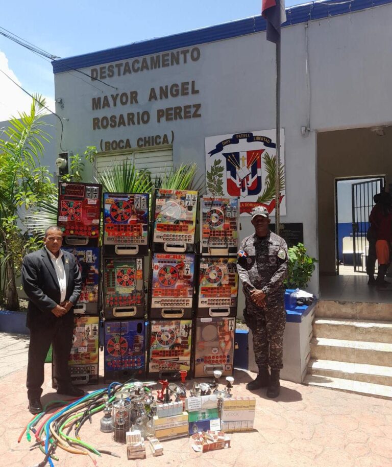 Policía y Ministerio Publico, incautan decenas de Traga Moneda, Hohokam y Cigarrillo electrónico