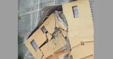 Desplome de una casa en Yamasá queda captado en video