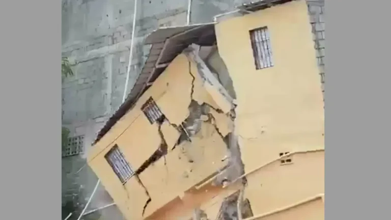 Desplome de una casa en Yamasá queda captado en video