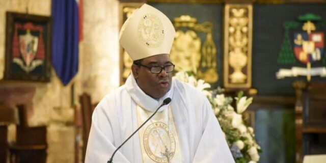 Obispo Castro Marte sobre depuración de aspirantes del PRM: «Muestra una madurez democrática»