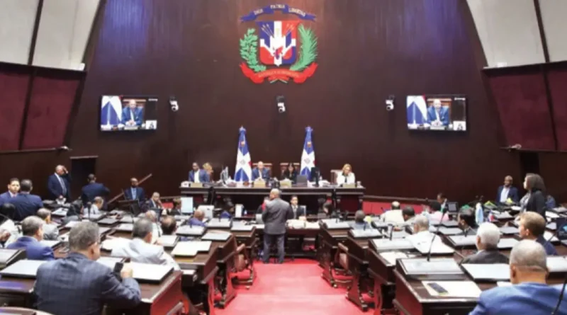 Debate por Cámara de Cuentas se radicaliza entre PRM y la oposición