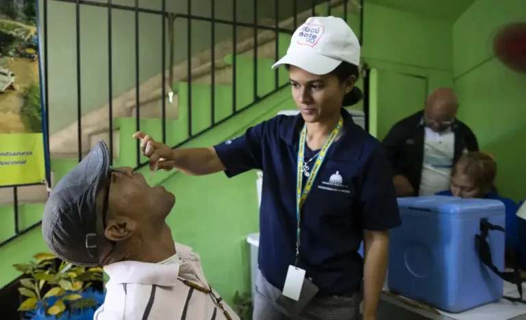 Salud interviene zona de Barahona sospechas del cólera