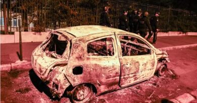 FRANCIA: Noche de disturbios deja 1.311 presos y 79 policías heridos