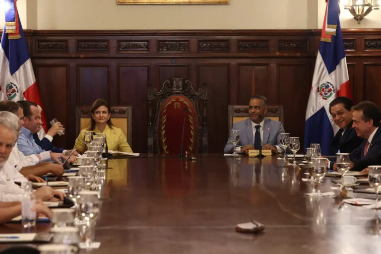 Gobierno tendrá presupuesto 2024 mayor que actúal