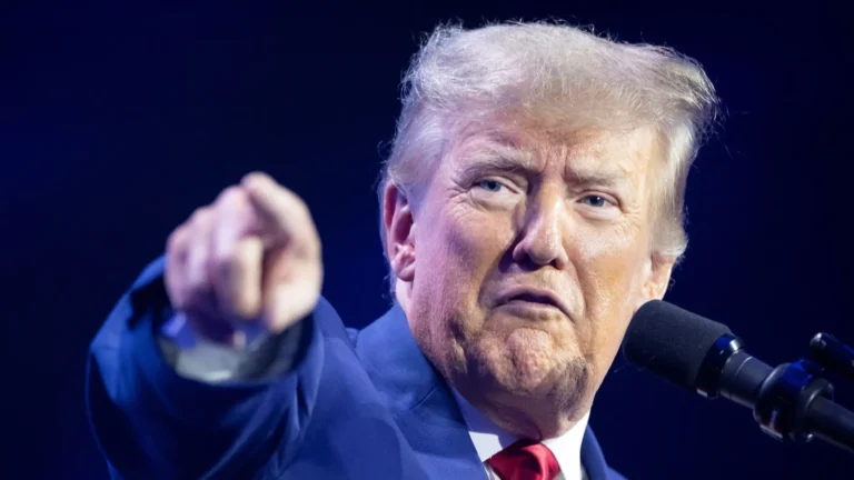 Condenan 22 años cárcel a mujer por tratar envenenar a Donald Trump