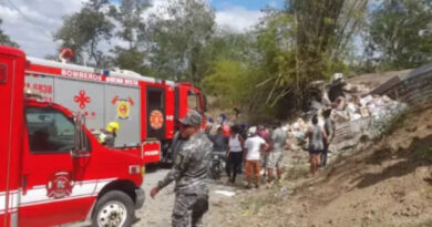 Tres muertos y un herido tras deslizamiento de camión en carretera de Jarabacoa