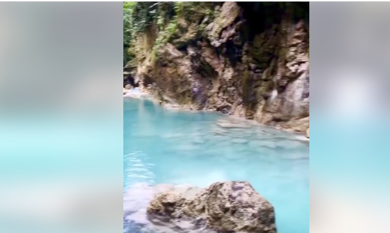 Al menos ocho personas están desaparecidas tras ser arrastradas por crecida de un río en Villa Trina