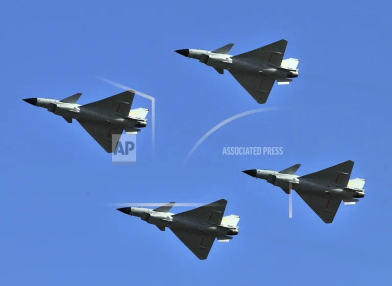 China muestra documental de cómo atacará a Taiwán