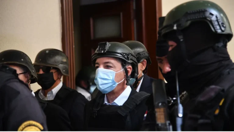 Defensa de Donald: no le entregan pruebas