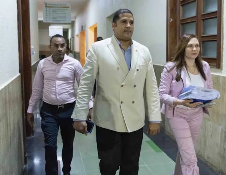 Caso Gavilán: Teléfono de Morbán habría sido clave probar red manipuló base datos