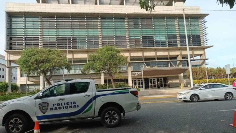 Procuraduría solicitará designación de un juez especial para fiscales acusados en Operación Gavilán