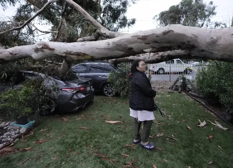 Tormenta Hilary deja inundación California; alerta a Oregon y Idaho