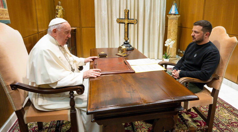 Zelenski acusa al papa de ser una herramienta de propaganda rusa