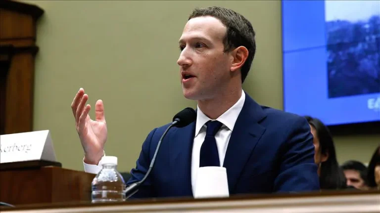 Zuckerberg responde a Elon Musk y afirma estar "listo" para la pelea