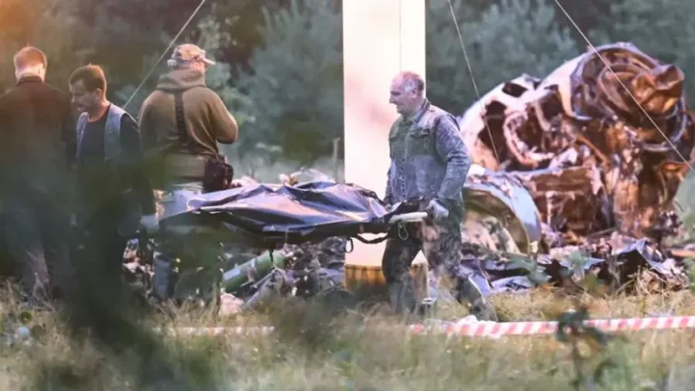 Encuentran cajas negras del avión de Prigozhin